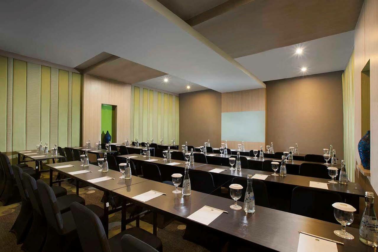 Hotel Swiss-Belcourt Bogor Exterior foto